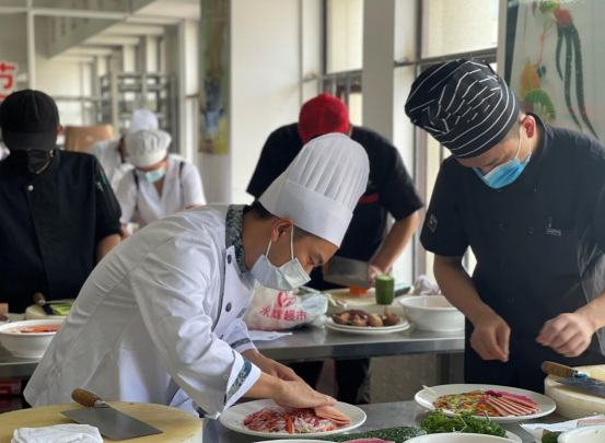 省烹饪行业协会完成2022年第5期中式烹调师等级评价考试0921265.png
